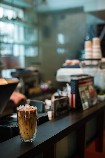 Foto close-up de café na mesa