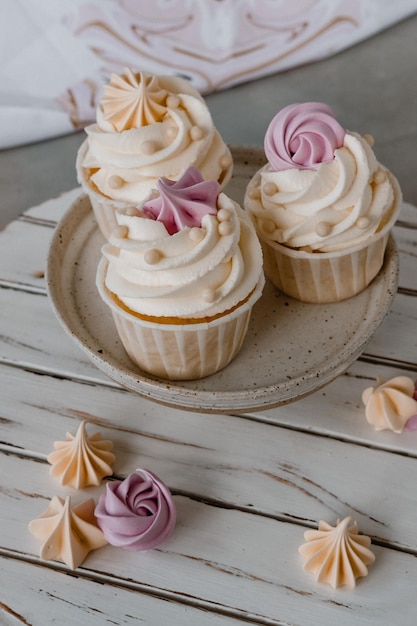 Close-up de cupcakes na mesa