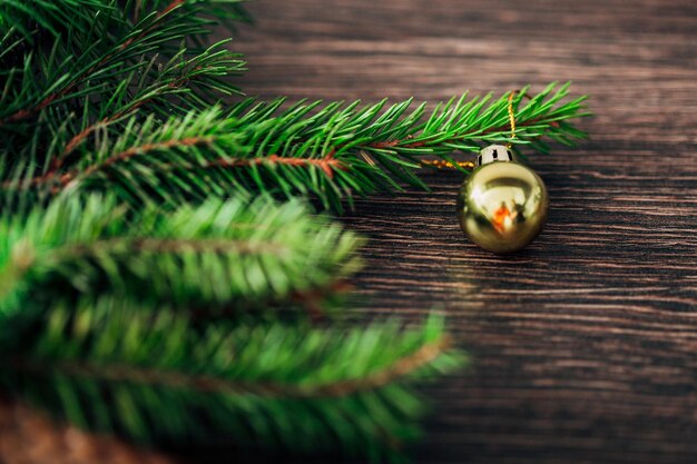 Foto close-up de decorações de natal na mesa