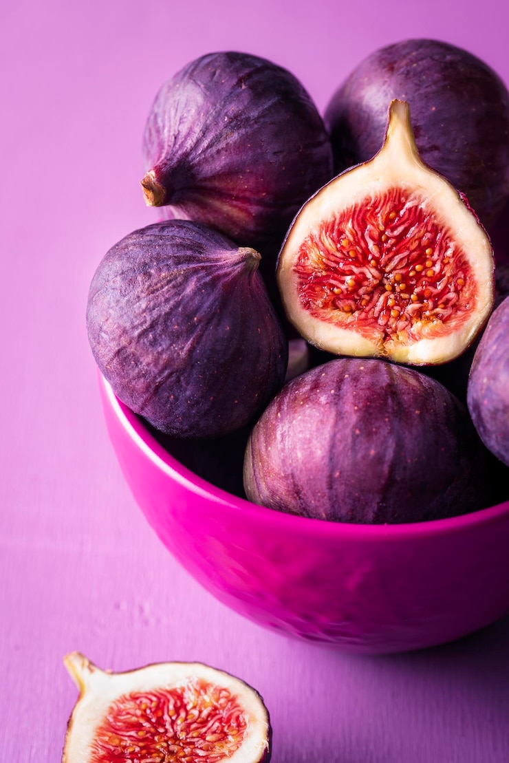 Foto close-up de frutas em tigela