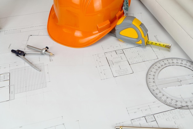 Close-up de hardhat em plano