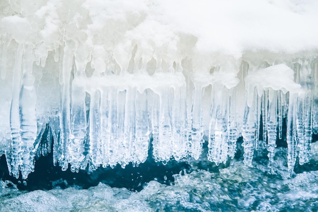 Foto close-up de icebergs no mar durante o inverno