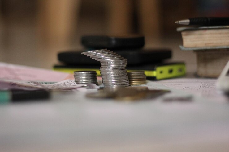Foto close-up de moedas empilhadas