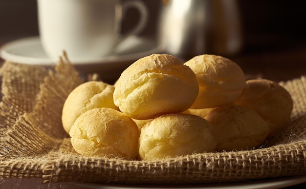 Close-up de pão em yute