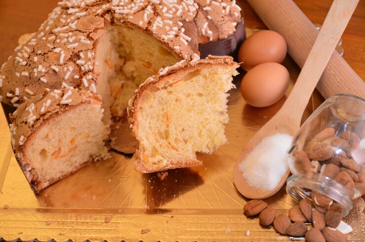 Foto close-up de pão na tábua de cortar