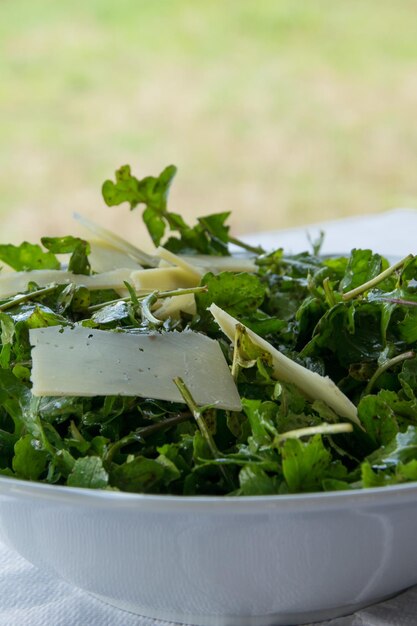 Foto close-up de salada em uma tigela