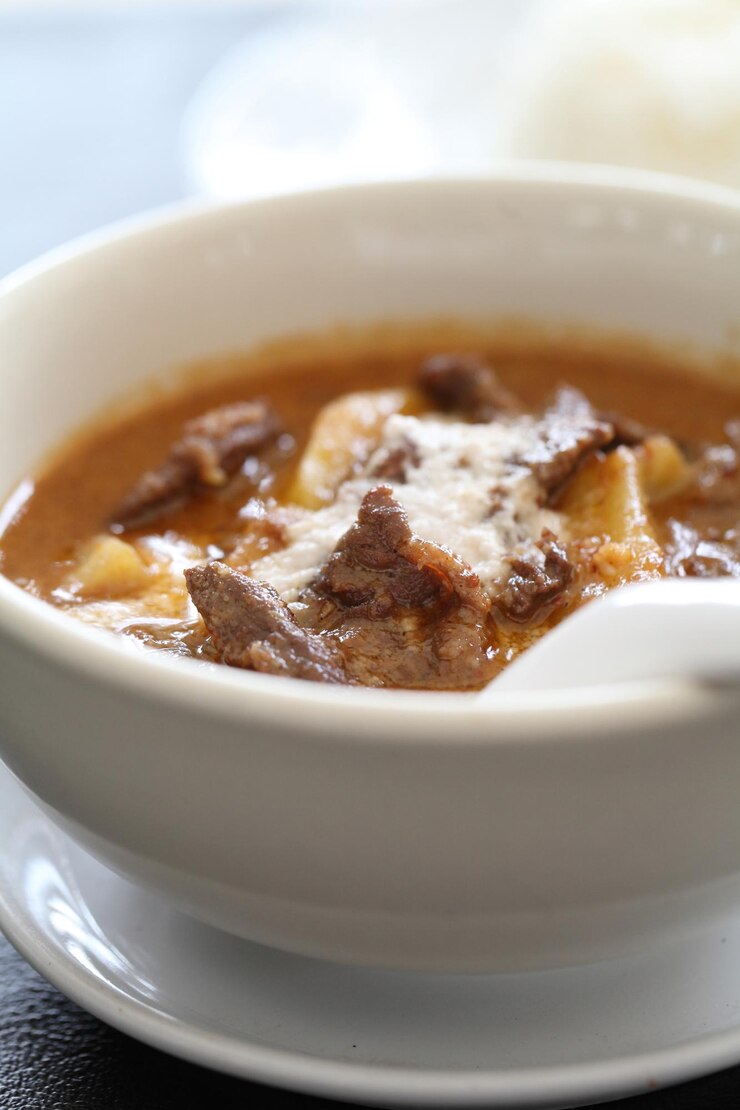 Foto close-up de sopa em uma tigela
