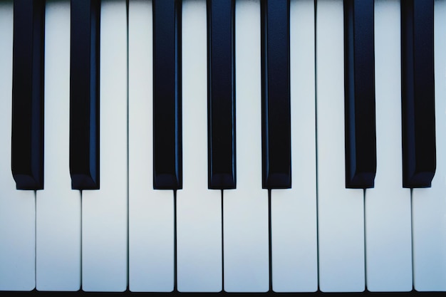 Foto close-up de teclas de piano