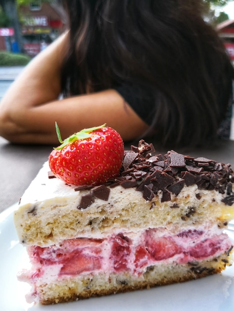 Close-up de um bolo de morango