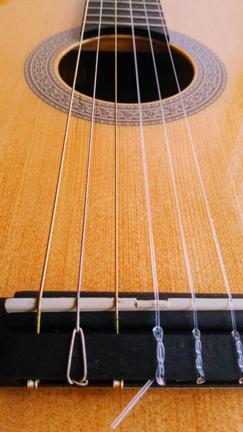 Foto close-up de uma guitarra