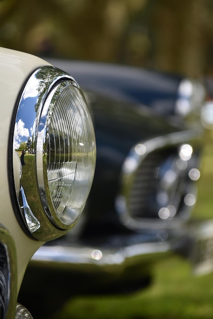 Close-up do farol do automóvel