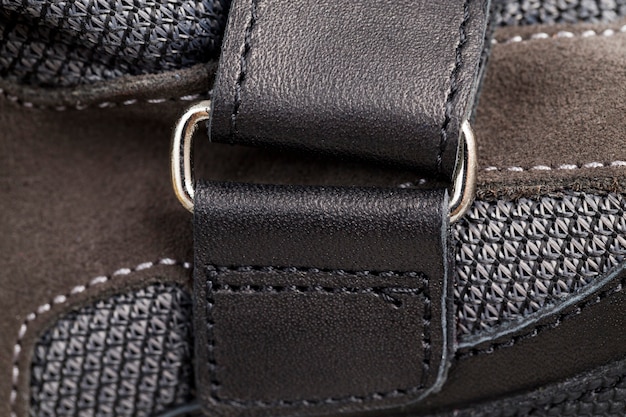 Close-up em sapatos pretos
