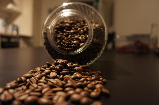 Close-up de granos de café tostados