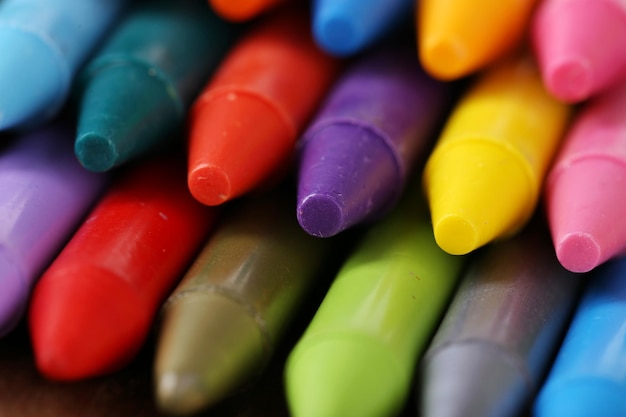 Closeup de giz de cera pastel colorido