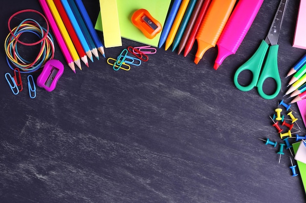 closeup de material escolar