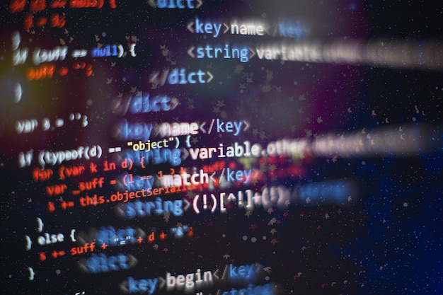 Closeup Entwicklung von Programmier- und Codierungstechnologien. Entwickler, der im Büro an Codes für Websites arbeitet.