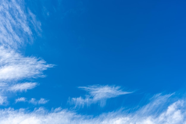 Cloud Scape auf Hintergrund des blauen Himmels