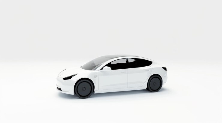 Un coche blanco está estacionado en un fondo blanco