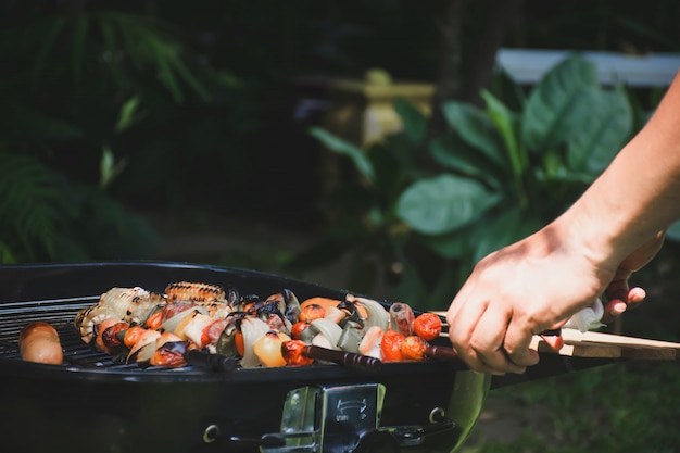 Cocina barbacoa para fiesta.