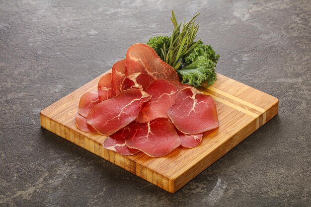 Cocina italiana bresaola di Milano