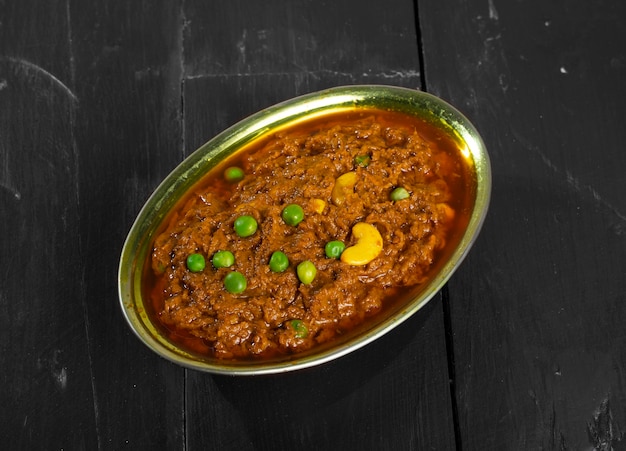 Foto cocina tradicional rajasthani haldi sabji