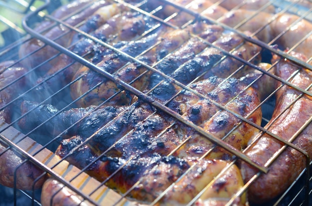 Cocinar carne a la parrilla