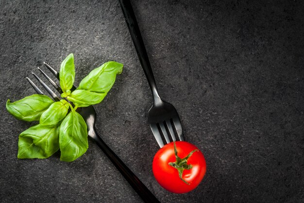 Cocinar con cubiertos