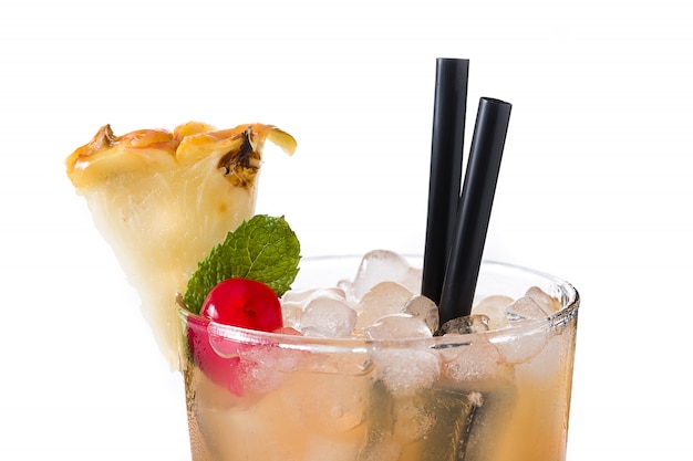 Cocktail de mai tai frio