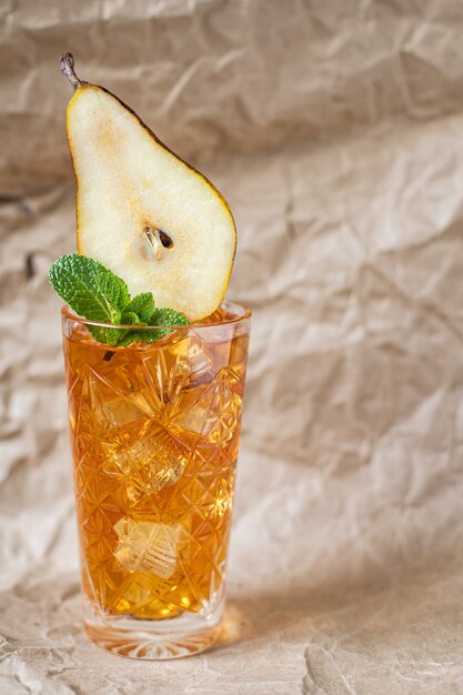 Cocktail de pêra bebida limonada fruta doce sobremesa bebida