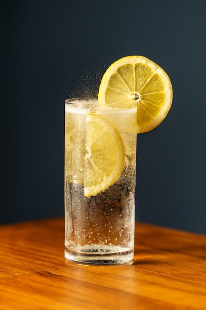 Cocktail Gin Tonic.