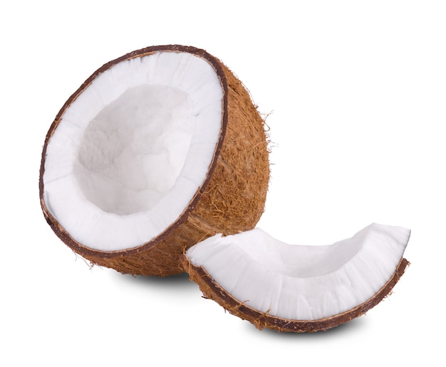 Coco maduro e fatia de coco isolado