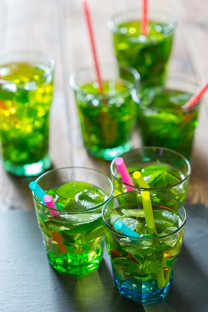 Cóctel de mojito de verano