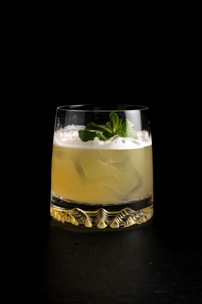 Cóctel de whisky sour