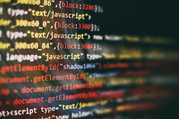 Código de programação do desenvolvedor de software. Código de script de computador abstrato. Foco seletivo