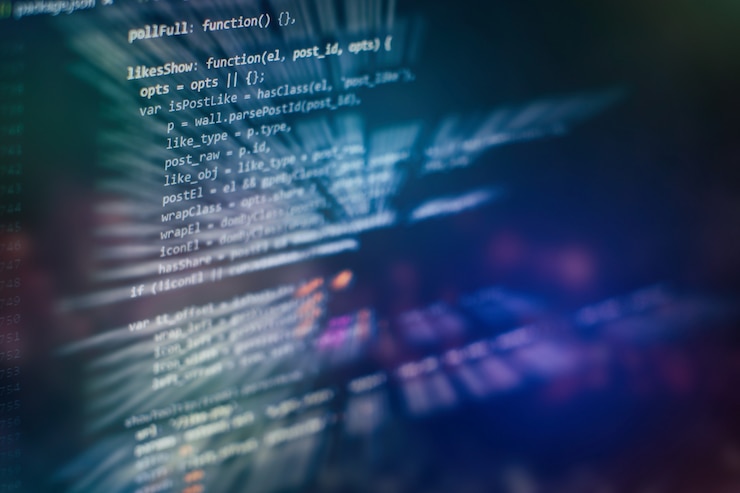 Foto código de programación del desarrollador. código de secuencia de comandos de computadora abstracta. pantalla de código de programación del desarrollador de software. tiempo de trabajo de programación de software.