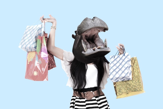 Colagem de linda senhora elegante fashionista com cabeça de hipopótamo segurando sacolas de compras Colagem 3d na moda em estilo de revista Arte contemporânea Design moderno