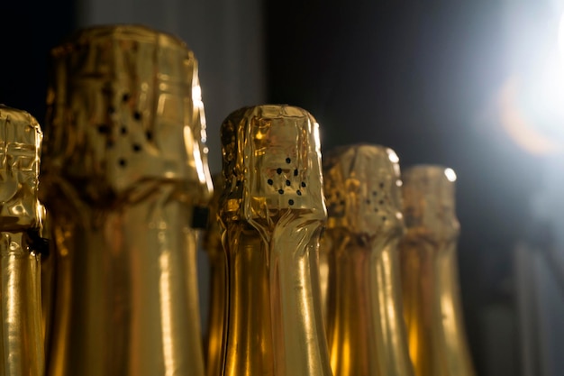 Coleção de garrafas de champanhe ou prosecco