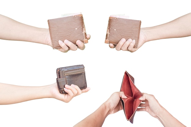 Colección de billetera en la mano con aislado en fondo blanco con camino de recorte