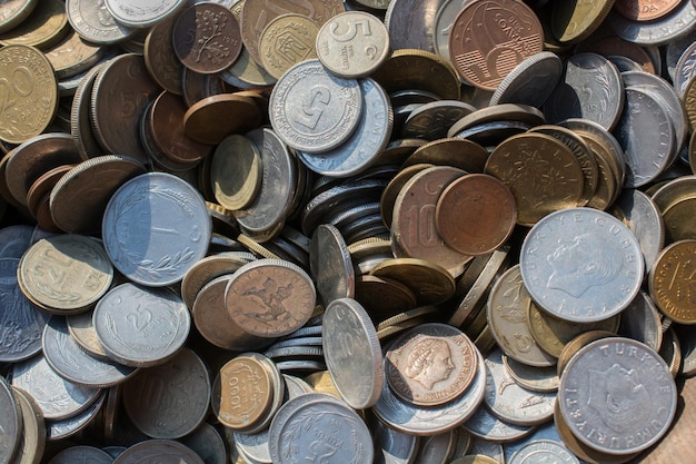 Coleções antigas de moedas de metal