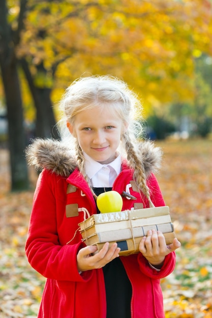 Colegiala al aire libre