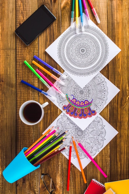 Coloração de mandalas antiestresse