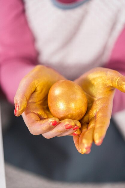 colorear huevos de pascua