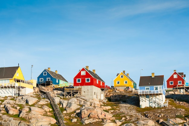 Coloridas casas en Ilulissat, Groenlandia occidental