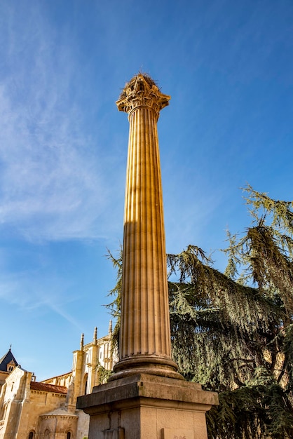 Columna Conmemorativa a la Legio VII Gemina en León