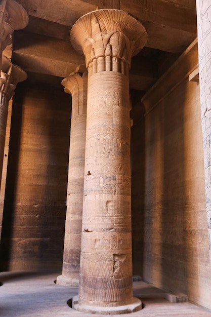 Columna en el templo de Philae Asuán Egipto