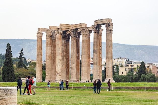 Las columnas del Templo de Zeus Olímpico en Atenas