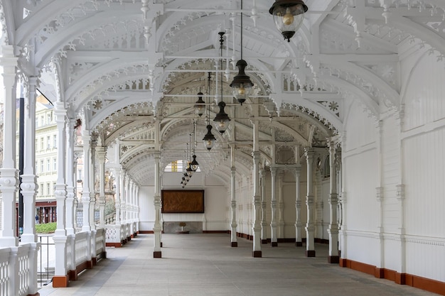 Columnata del mercado en Karlovy Vary