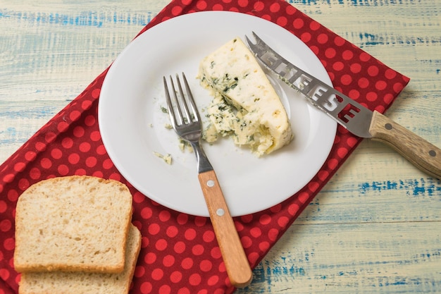 Comer queijo azul