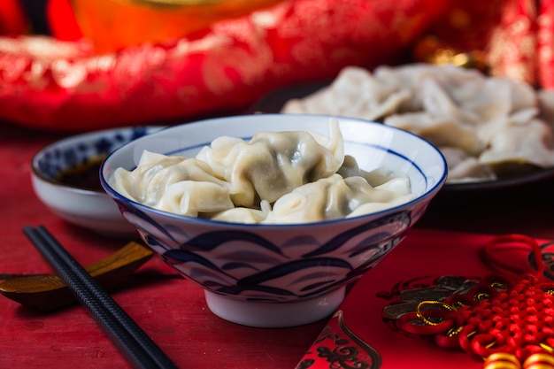 Comida de año nuevo chino Jiaozi