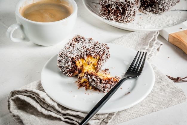 Comida australiana. Sobremesa tradicional Lamington